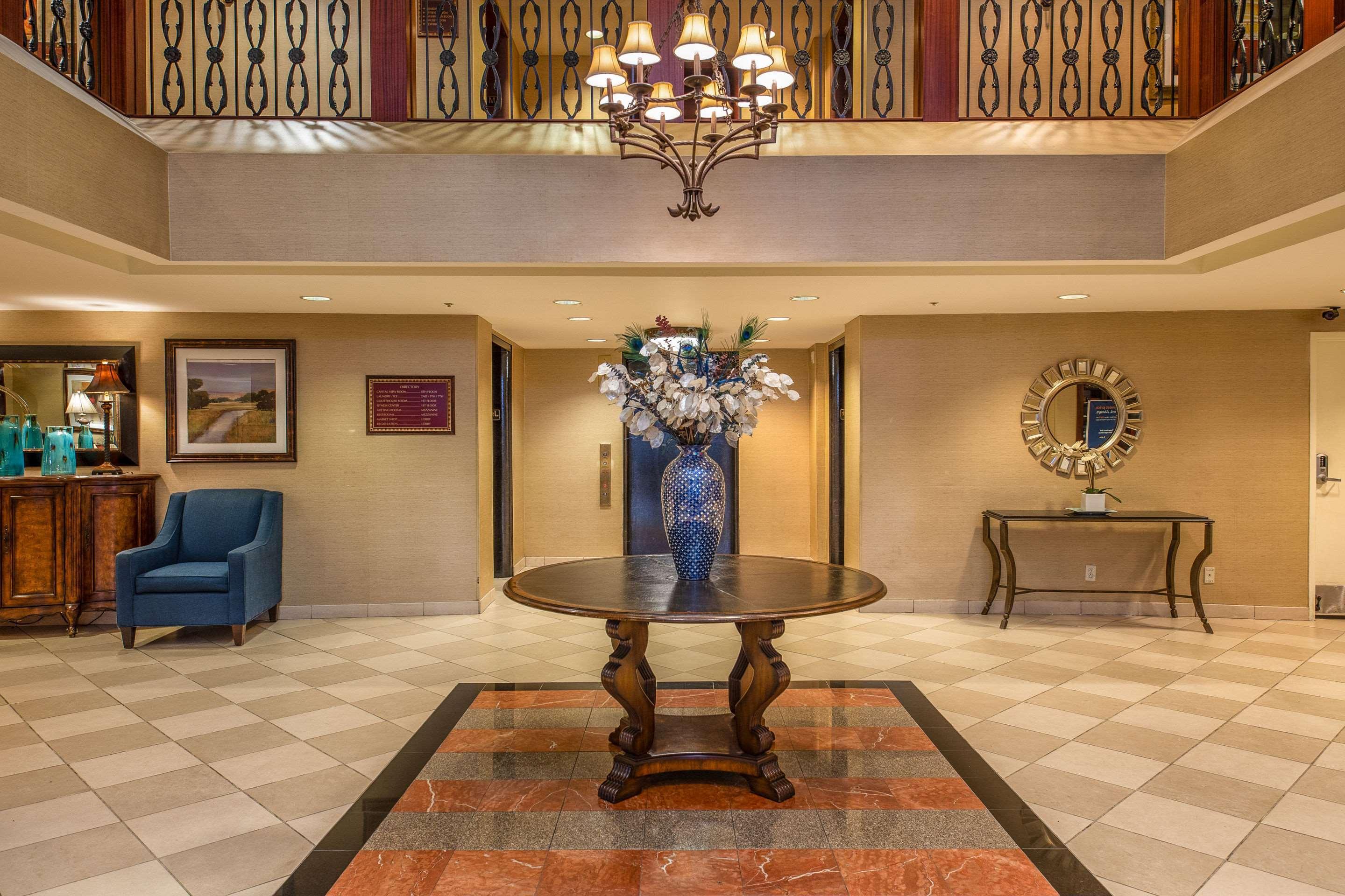 Clarion Collection Hotel Arlington Court Suites Eksteriør billede