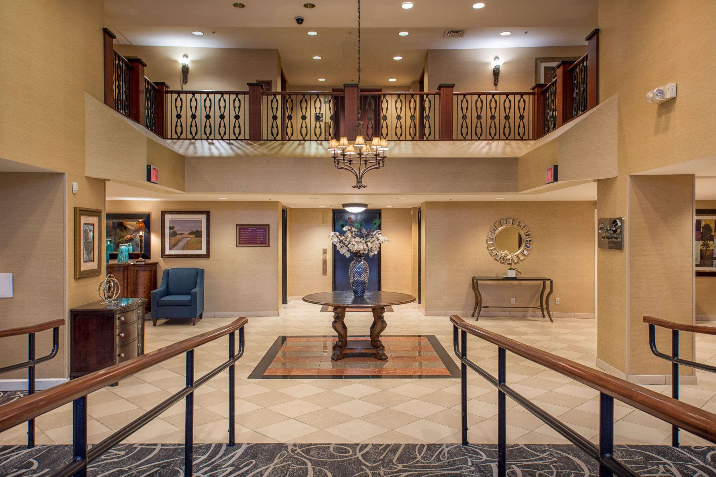 Clarion Collection Hotel Arlington Court Suites Eksteriør billede